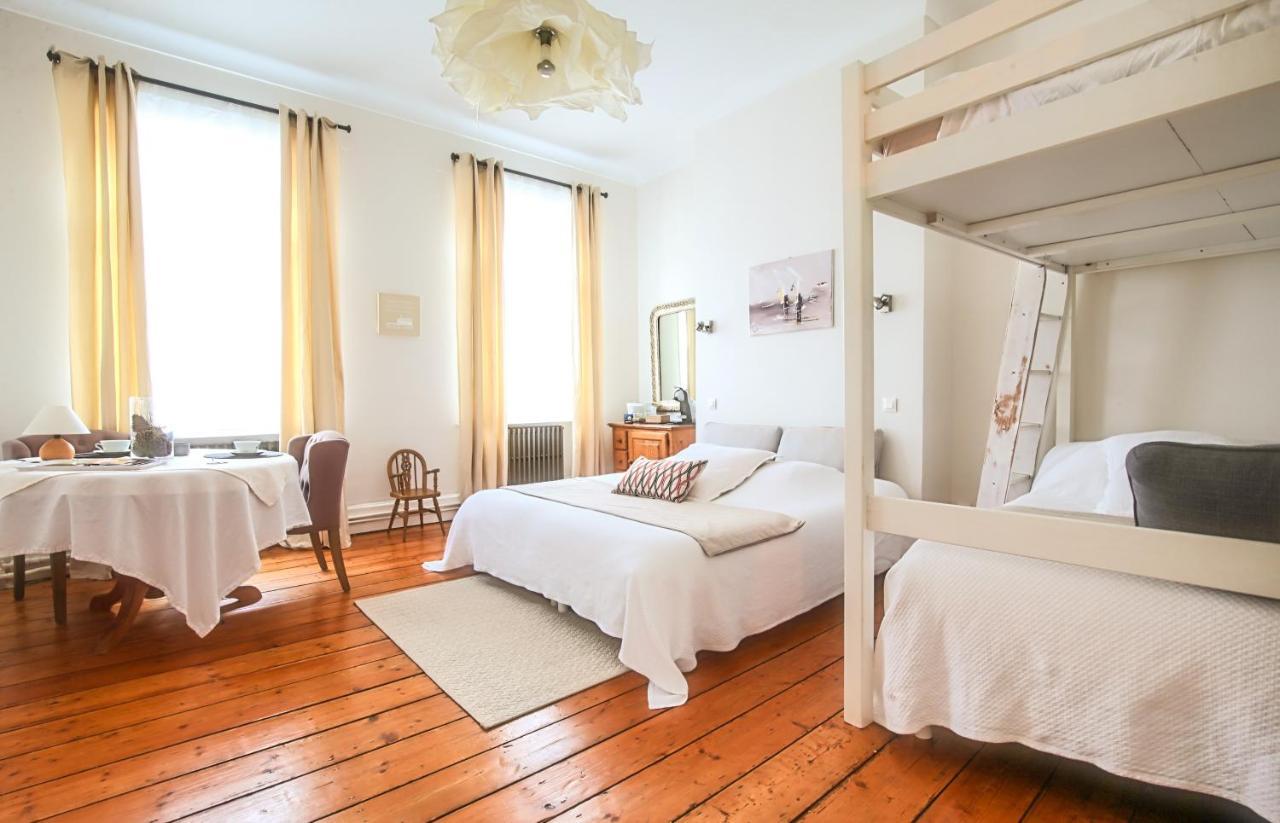 -- La Main A La Pate -- Bed & Breakfast Boulogne-sur-Mer Exterior photo